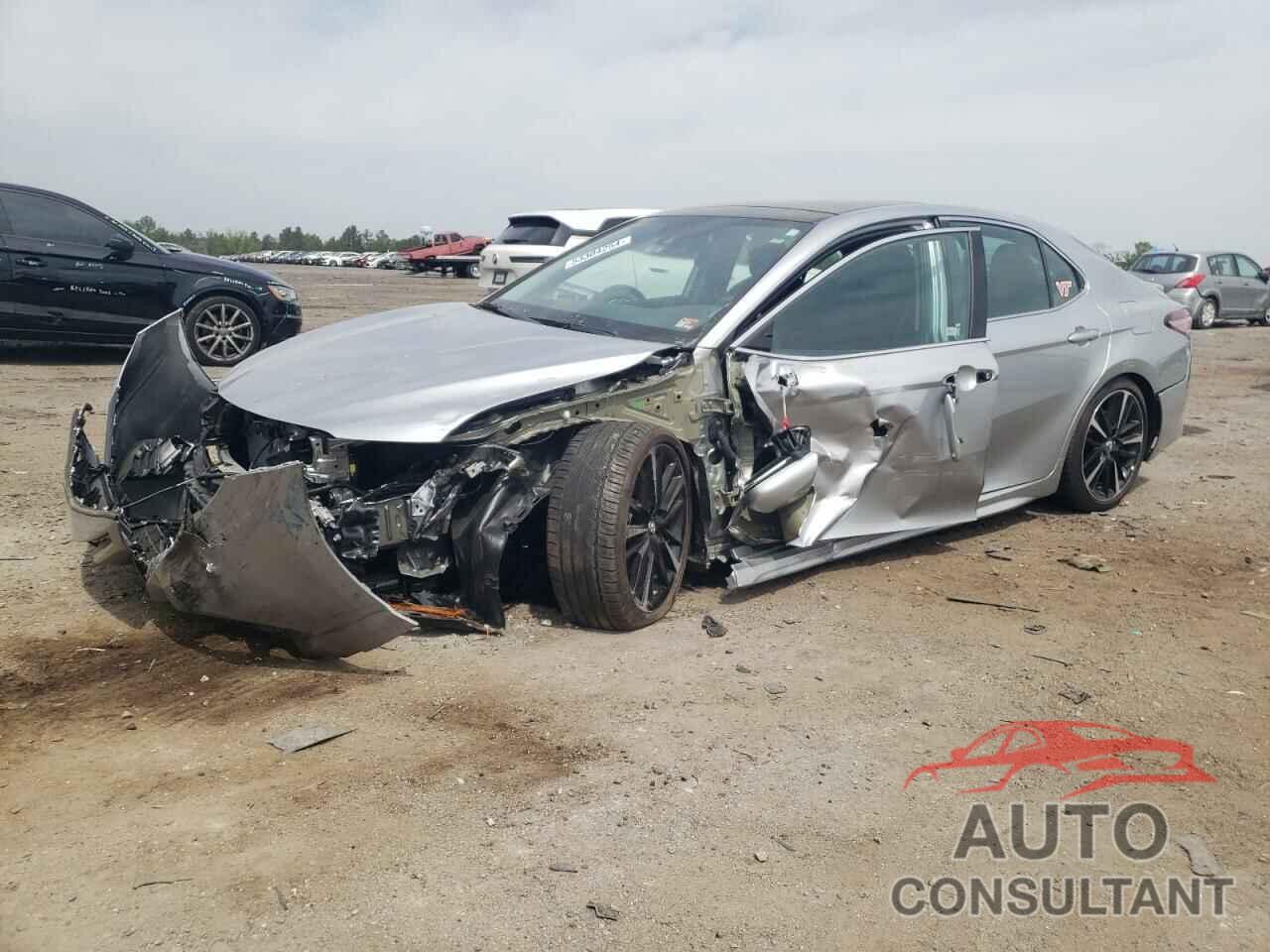 TOYOTA CAMRY 2019 - 4T1B61HK9KU823567