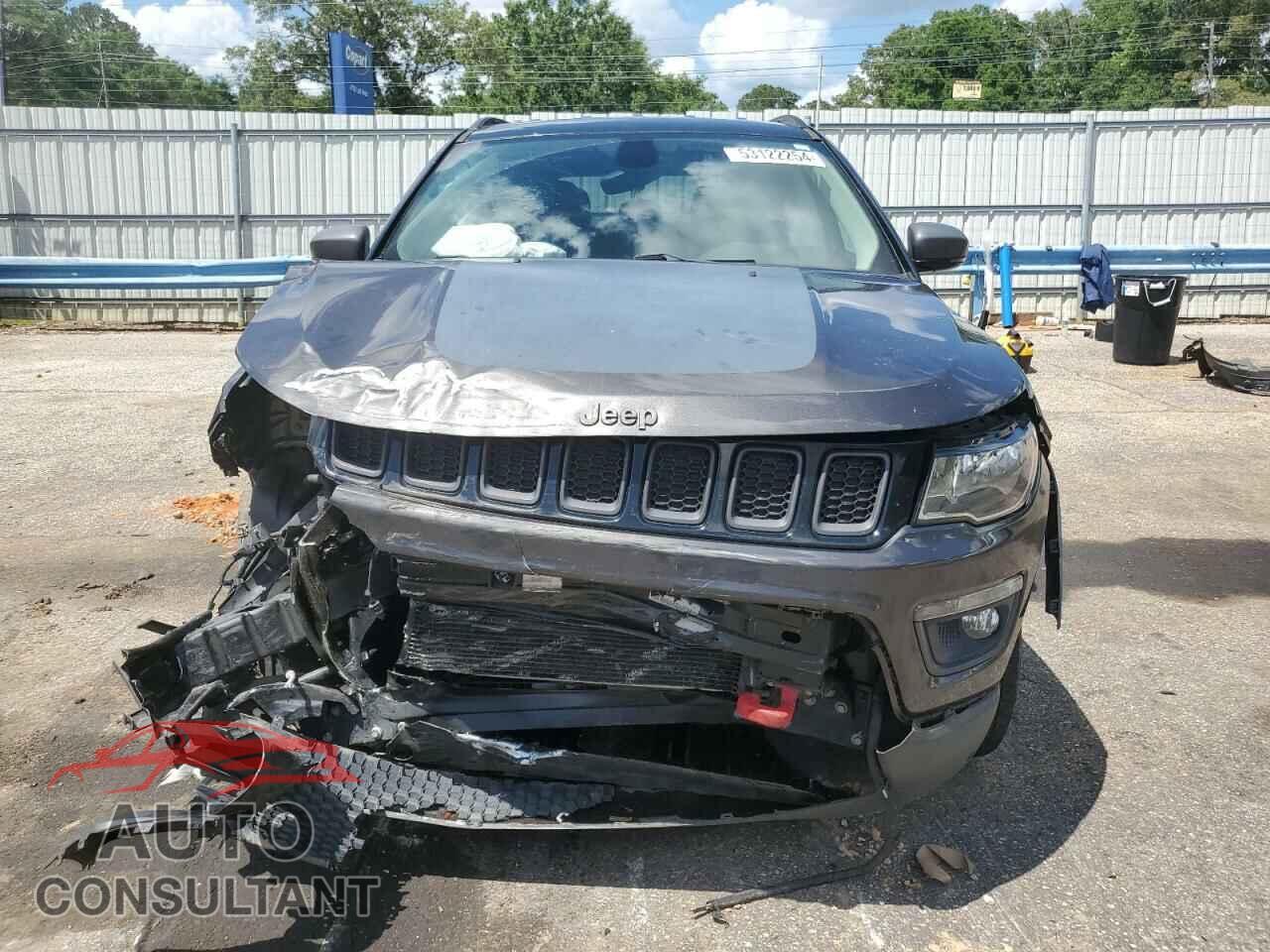 JEEP COMPASS 2017 - 3C4NJDDB8HT616887