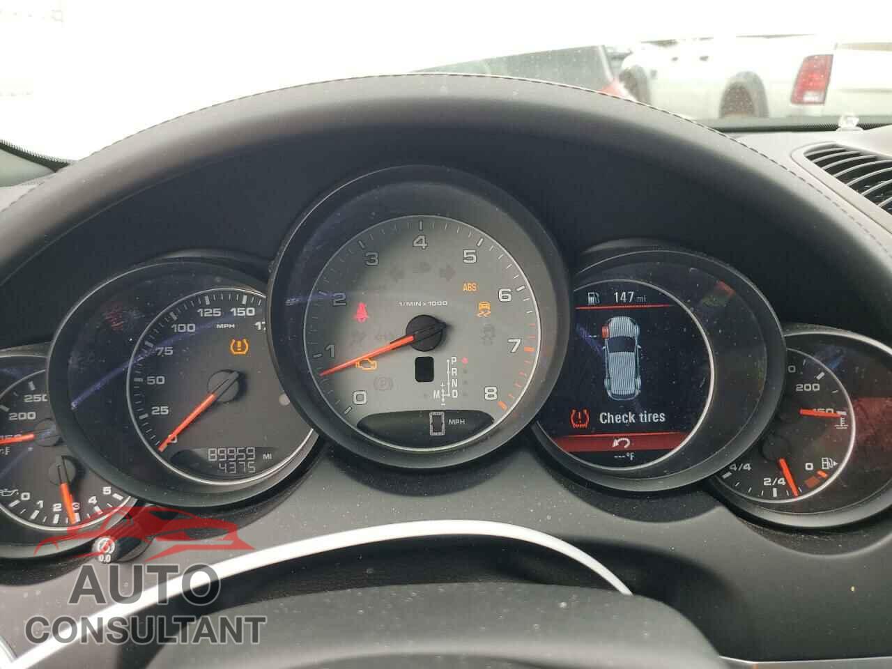 PORSCHE CAYENNE 2016 - WP1AB2A2XGLA93689