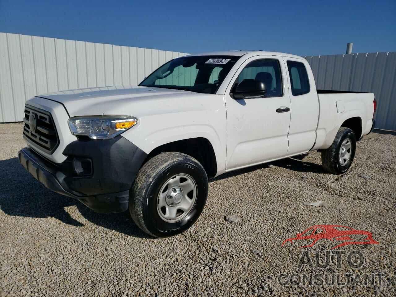 TOYOTA TACOMA 2018 - 5TFRX5GN2JX107349