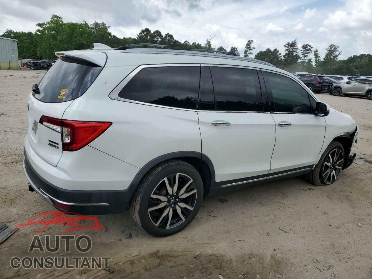 HONDA PILOT 2020 - 5FNYF6H61LB020406