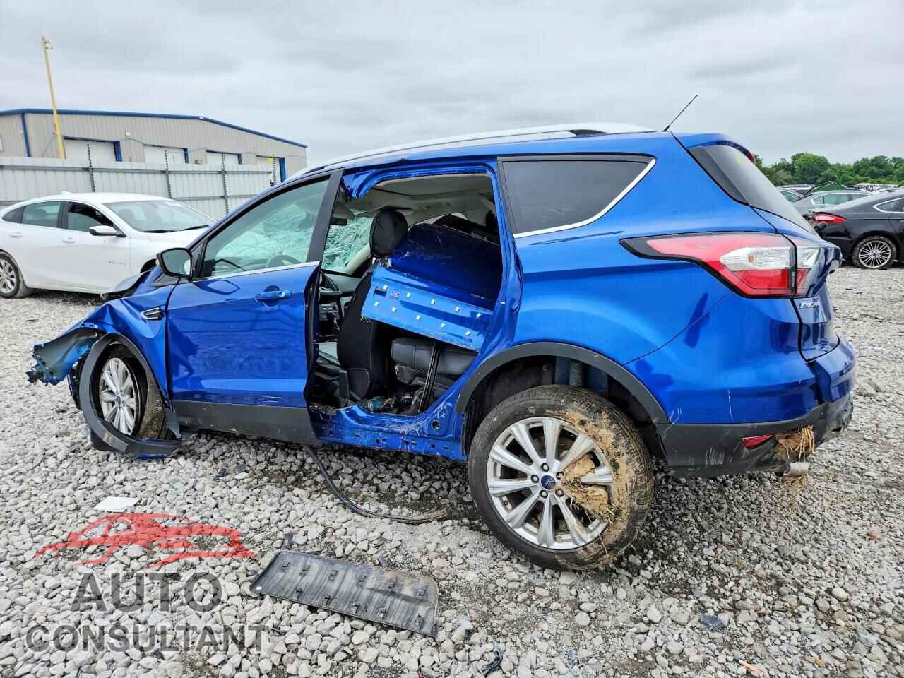 FORD ESCAPE 2017 - 1FMCU0JD4HUD38245