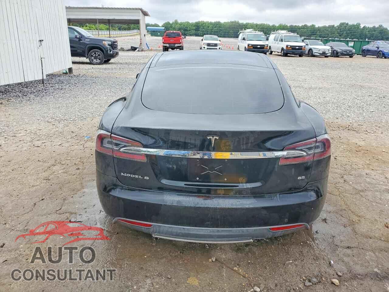 TESLA MODEL S 2013 - 5YJSA1CN6DFP15634