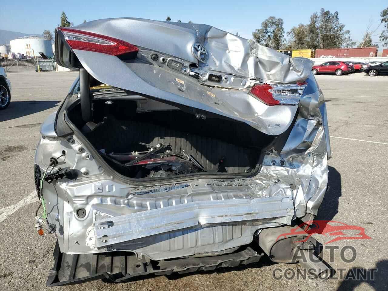 TOYOTA CAMRY 2019 - 4T1B11HK1KU708301