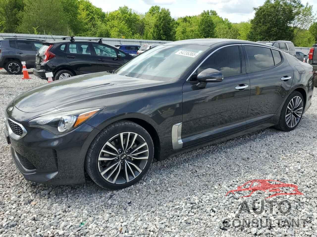 KIA STINGER 2019 - KNAE15LA8K6049853