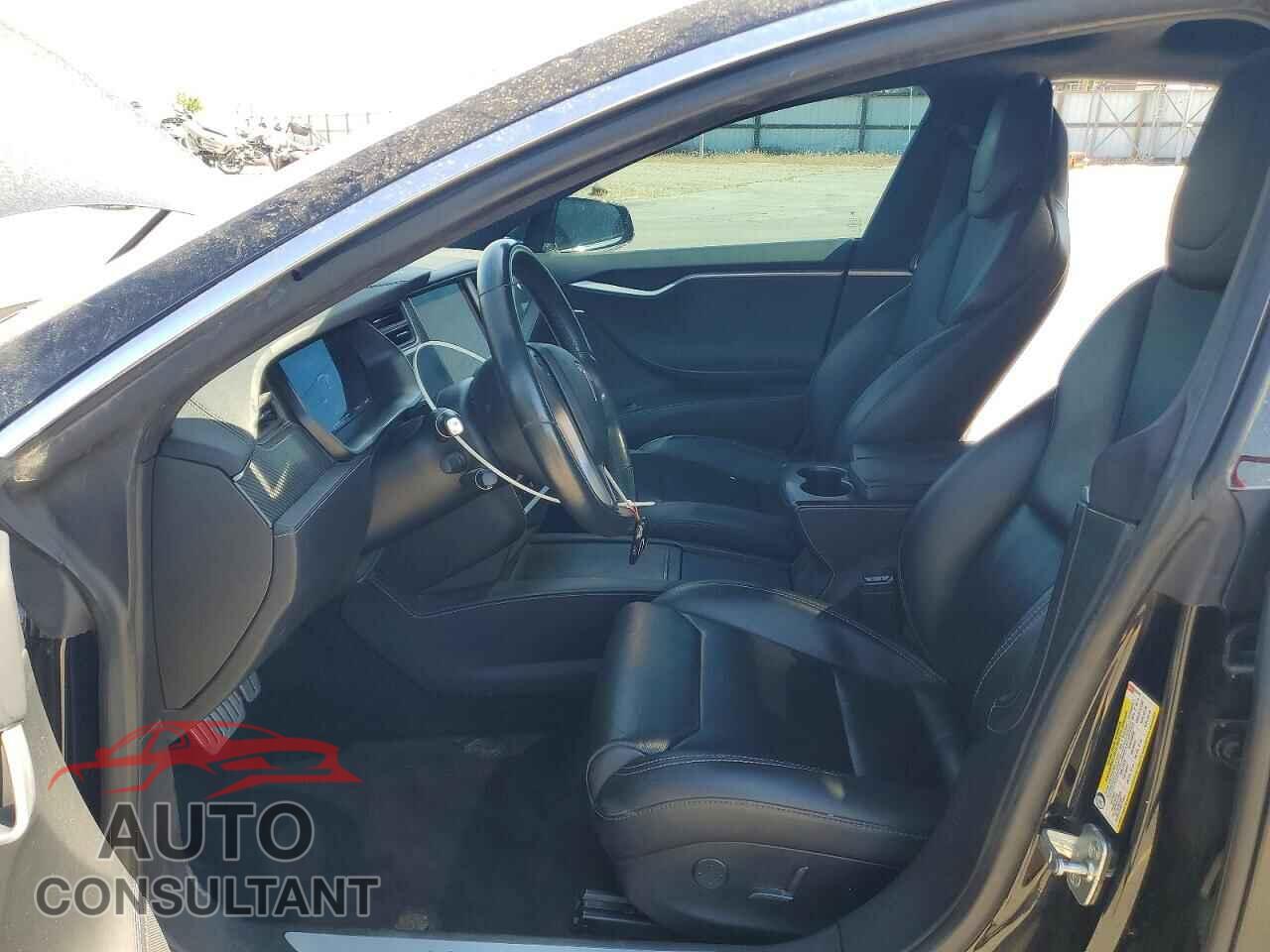 TESLA MODEL S 2018 - 5YJSA1E42JF296598