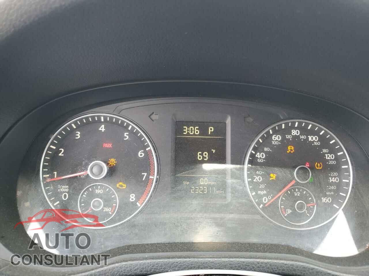 VOLKSWAGEN PASSAT 2012 - 1VWAP7A39CC018594