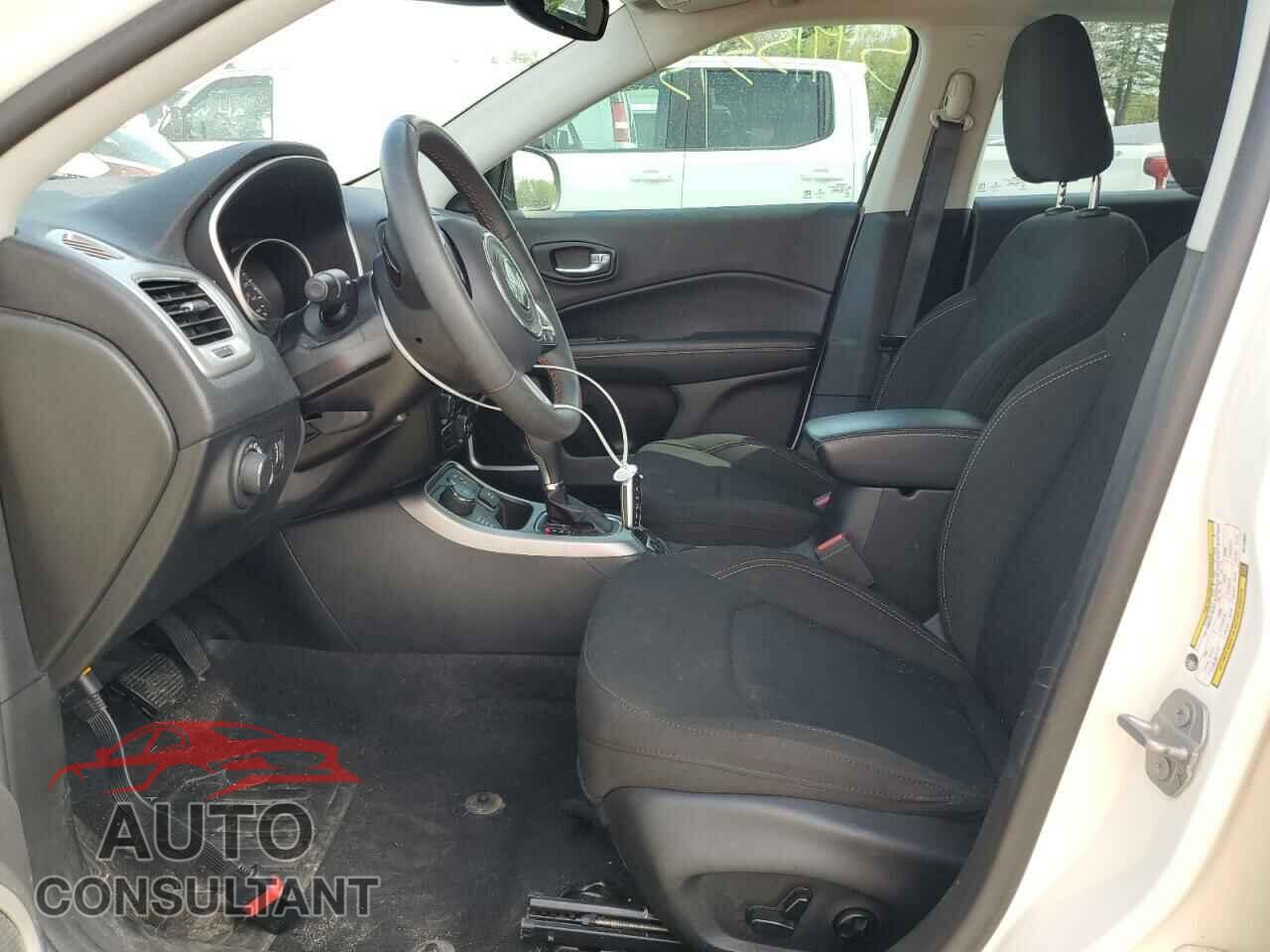JEEP COMPASS 2021 - 3C4NJDAB8MT549321