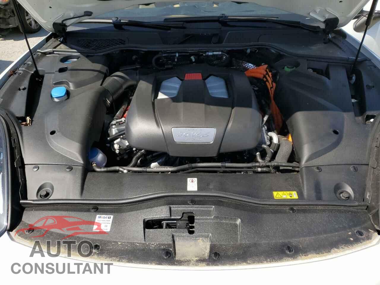 PORSCHE CAYENNE 2017 - WP1AE2A29HLA72891