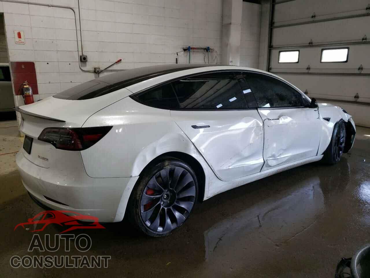 TESLA MODEL 3 2021 - 5YJ3E1EC6MF061934
