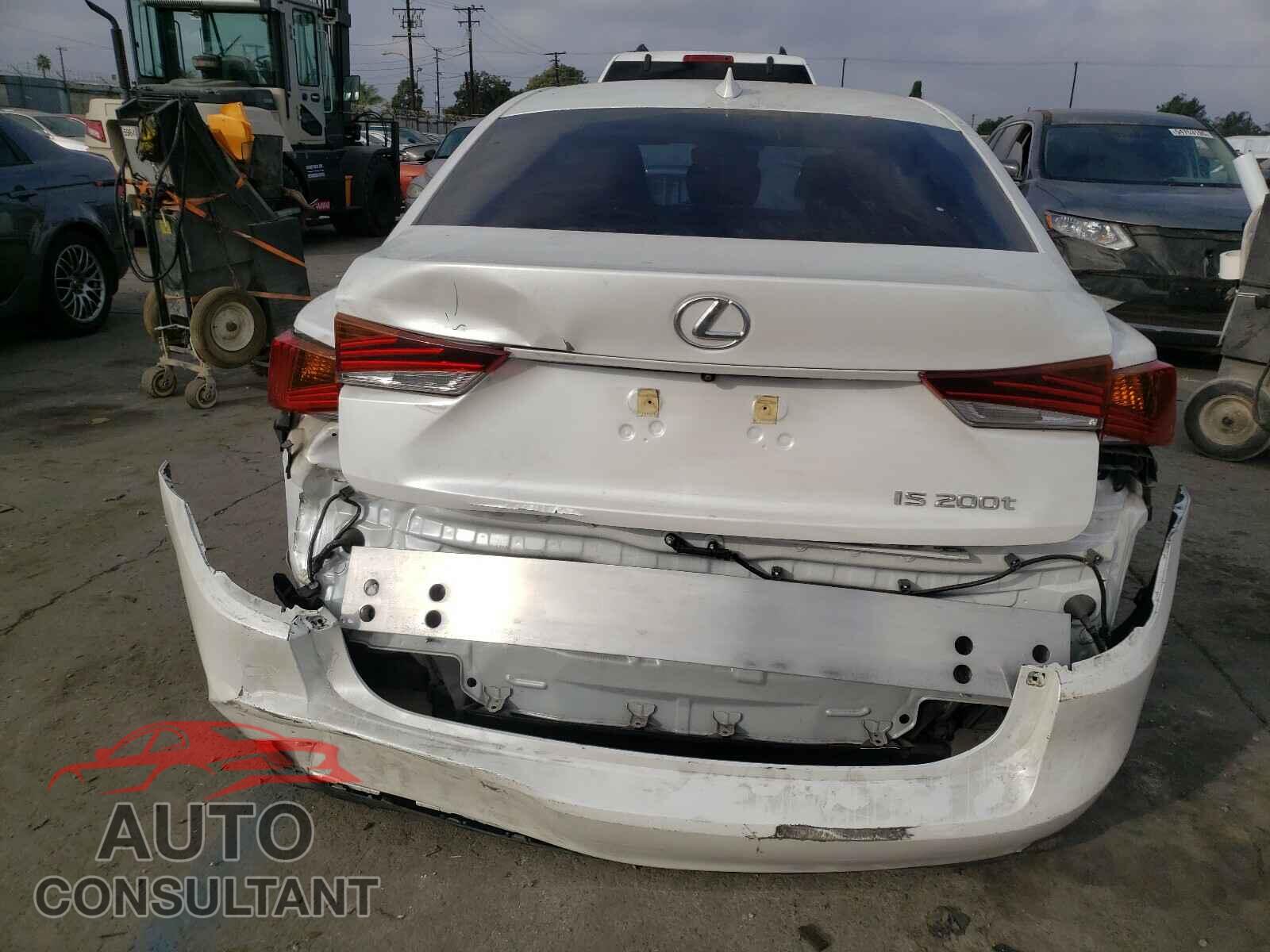 LEXUS IS 2017 - JTHBA1D26H5041303