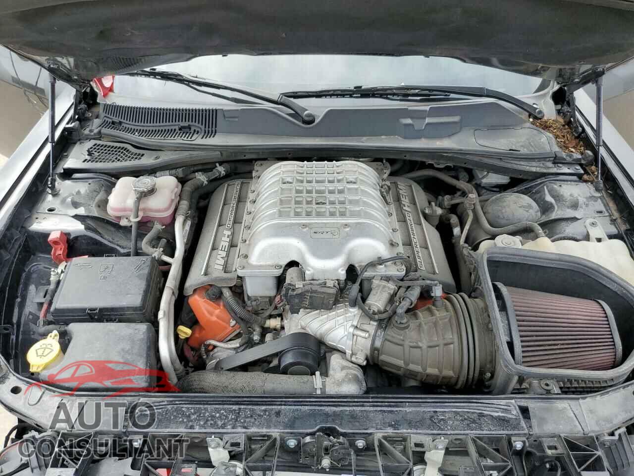 DODGE CHALLENGER 2018 - 2C3CDZC90JH121399