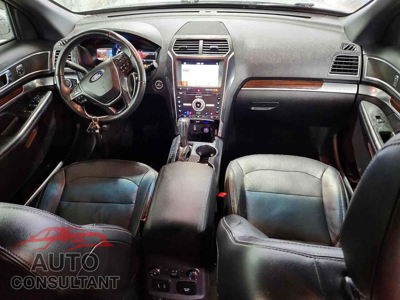FORD EXPLORER 2018 - 1FM5K8F83JGB66528
