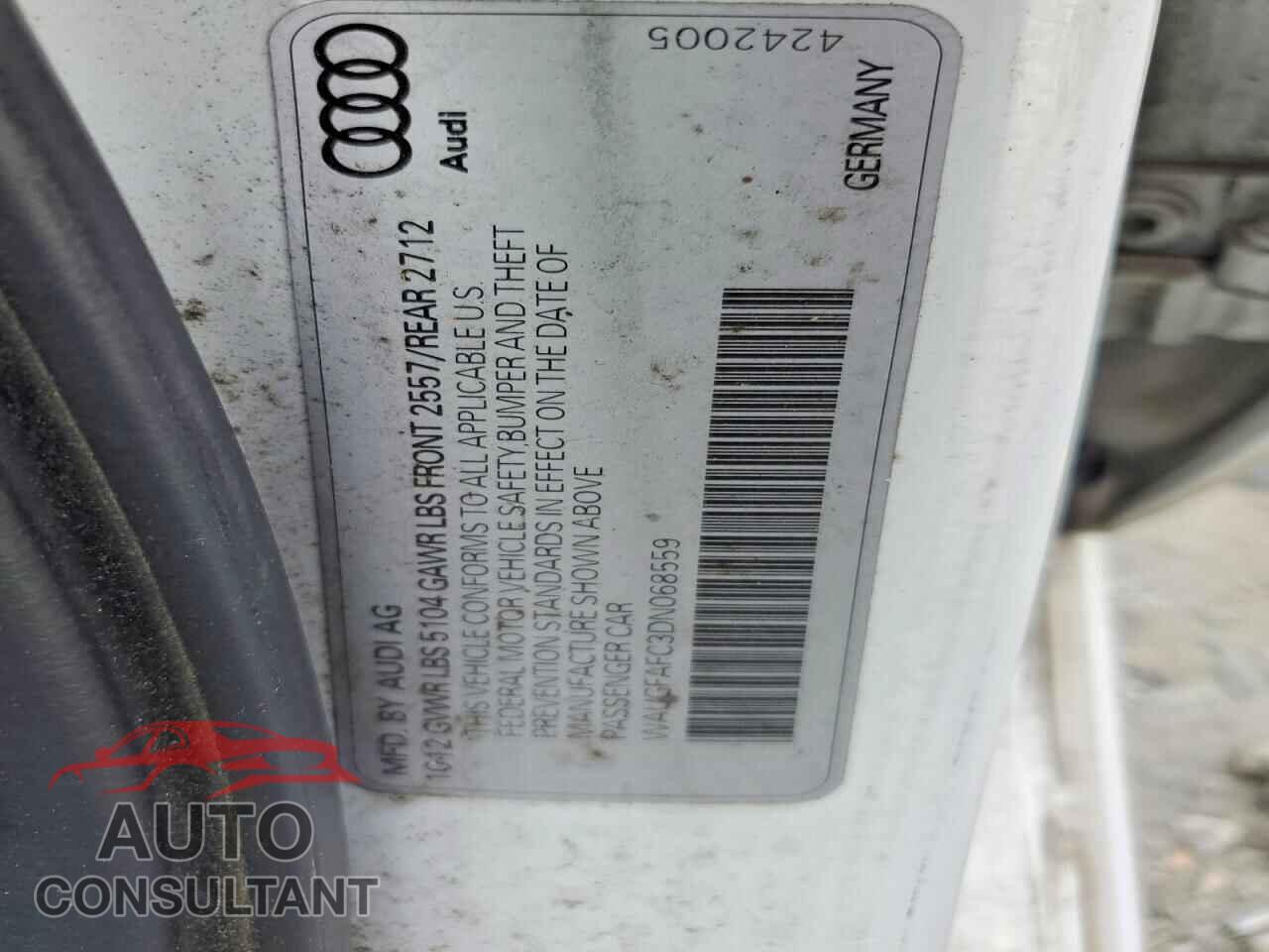 AUDI A6 2013 - WAUGFAFC3DN068559