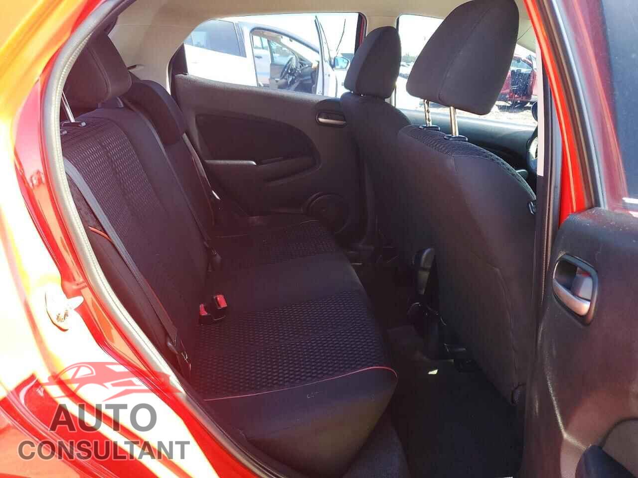 MAZDA 2 2012 - JM1DE1LZ2C0133463