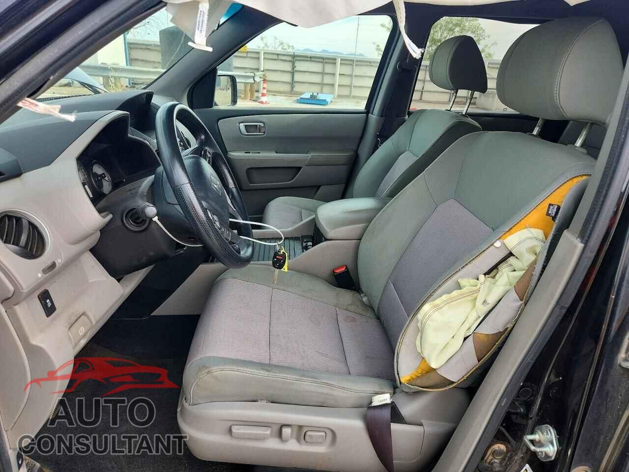 HONDA PILOT 2013 - 5FNYF4H45DB022468