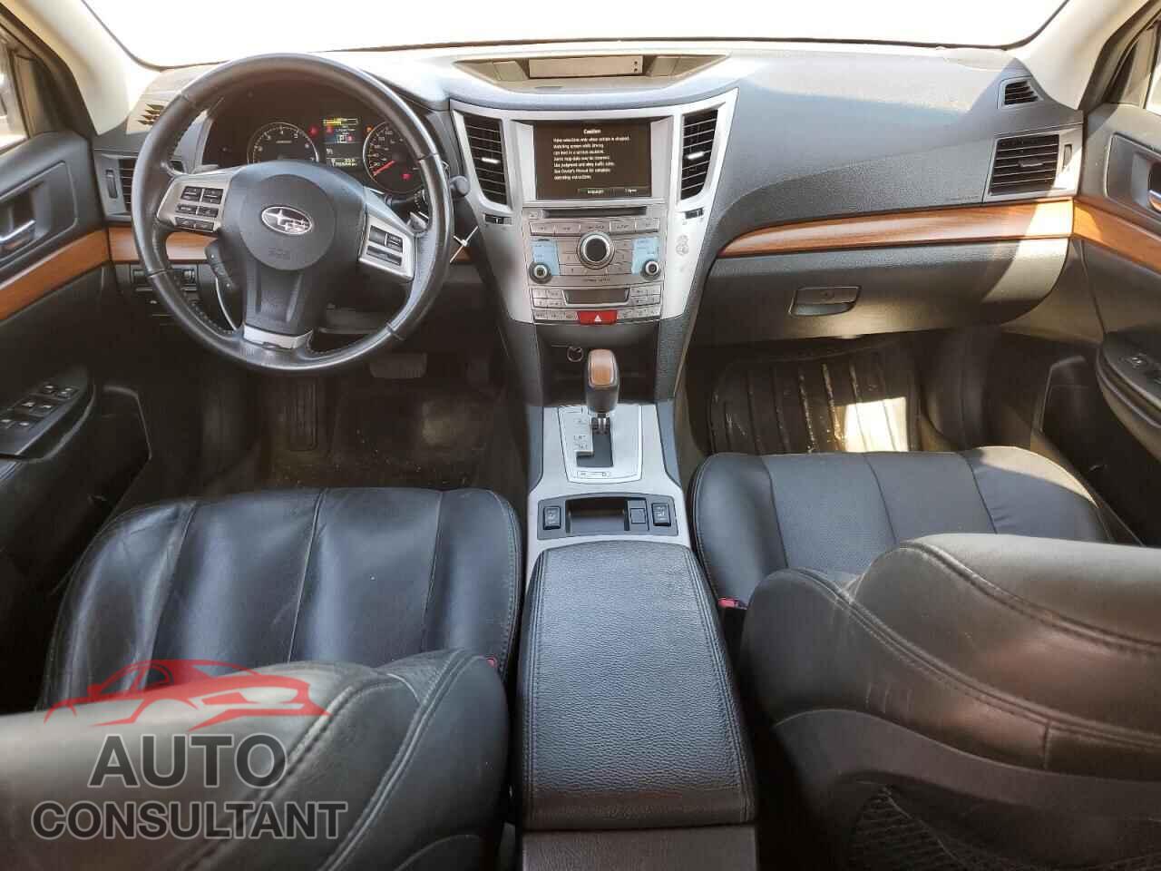 SUBARU OUTBACK 2013 - 4S4BRGLC8D3234576