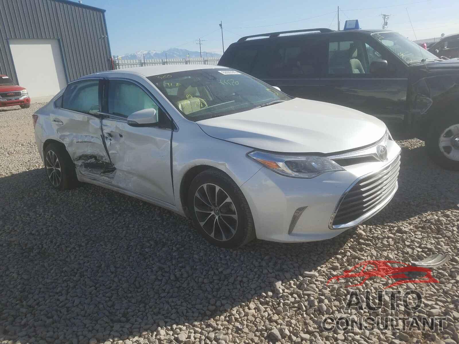 TOYOTA AVALON 2018 - 4T1BK1EB9JU269493