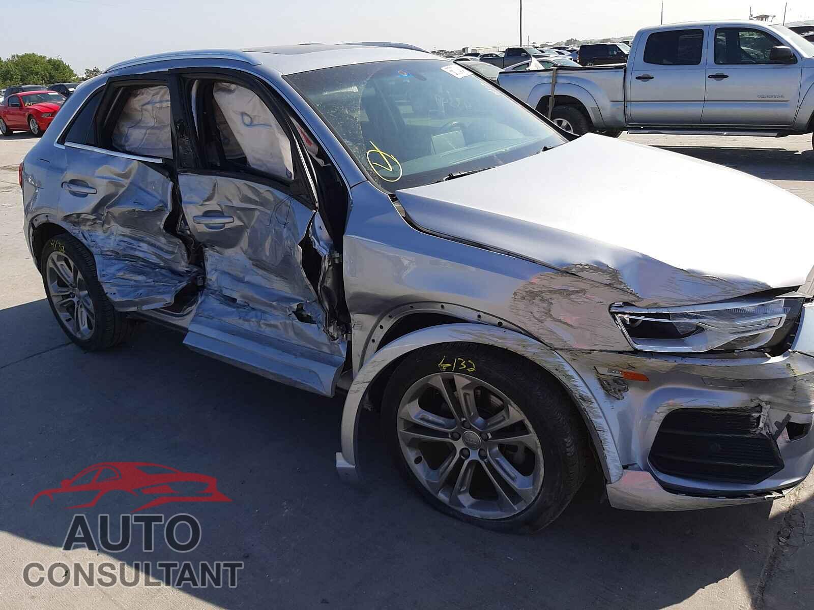 AUDI Q3 2017 - WA1HCCFS4HR000878