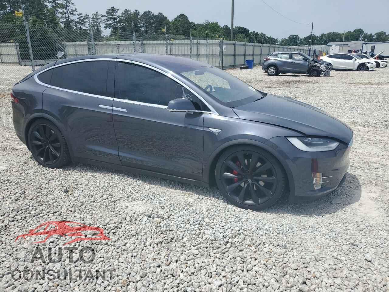 TESLA MODEL X 2016 - 5YJXCBE46GF003784