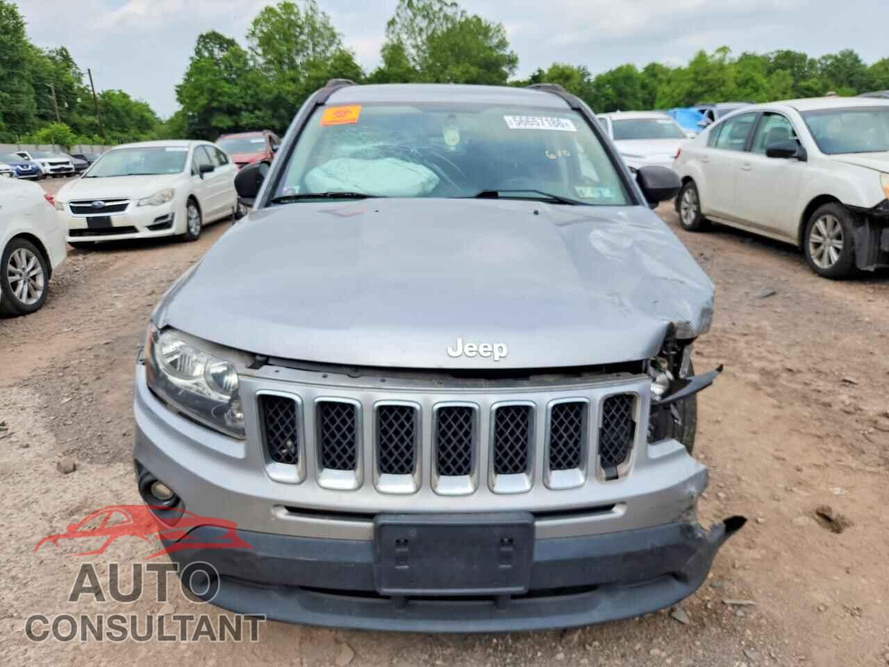 JEEP COMPASS 2016 - 1C4NJCBA5GD812360