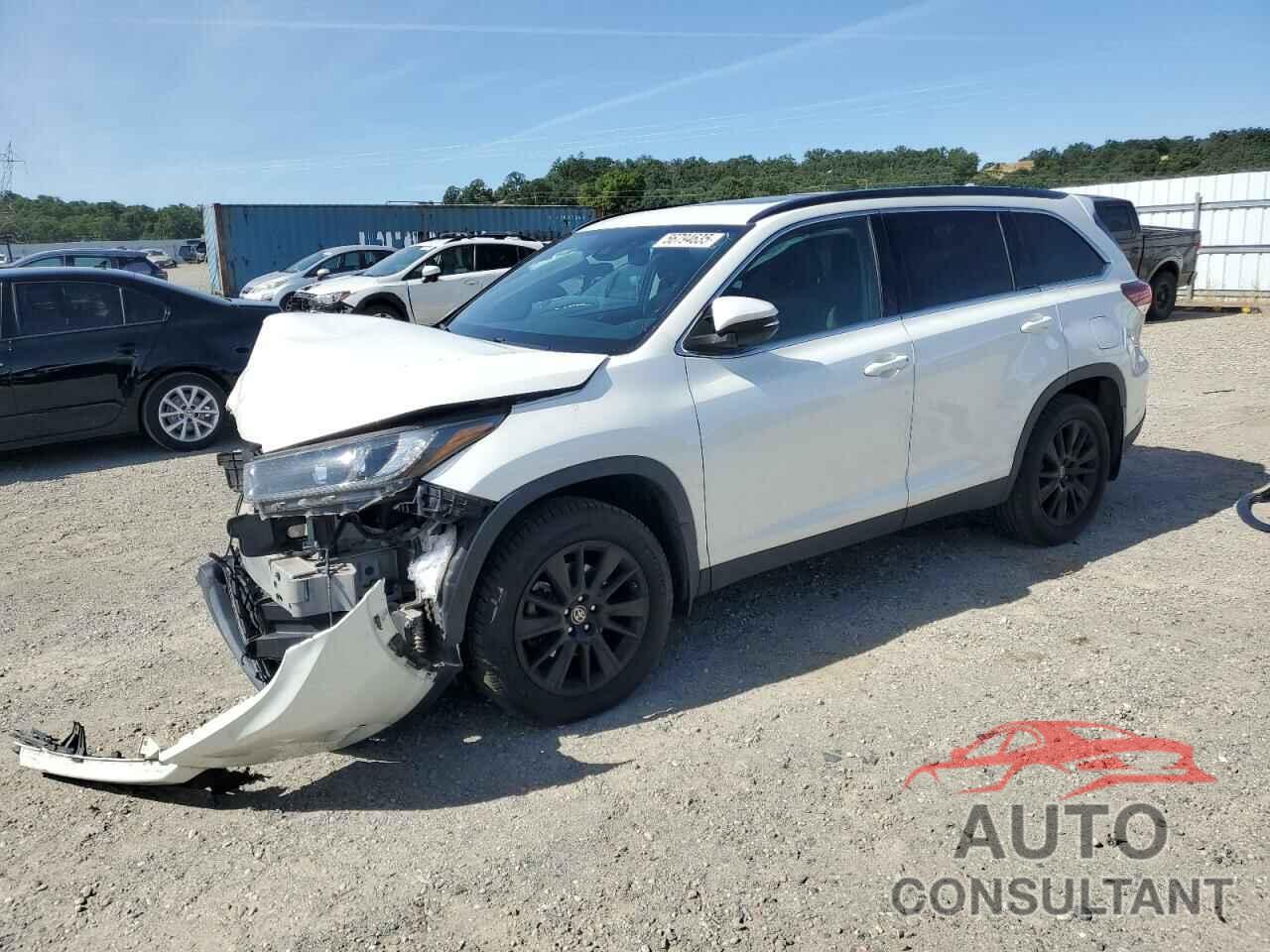 TOYOTA HIGHLANDER 2019 - 5TDJZRFH9KS628148