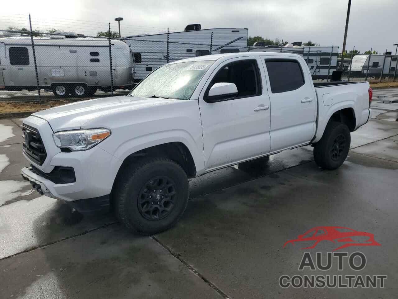 TOYOTA TACOMA 2018 - 3TMCZ5AN8JM125112