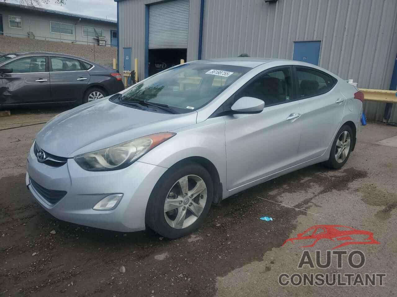 HYUNDAI ELANTRA 2013 - KMHDH4AE1DU943939