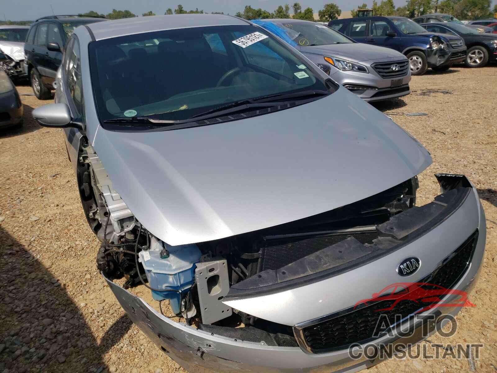 KIA FORTE 2018 - 3KPFL4A7XJE248317