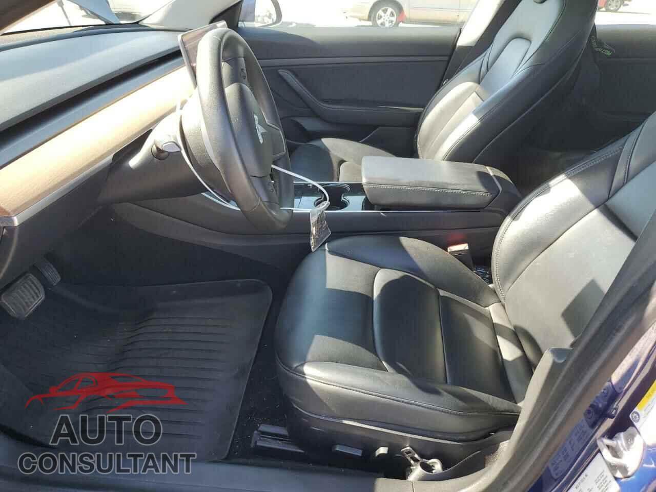 TESLA MODEL 3 2020 - 5YJ3E1EA5LF631533