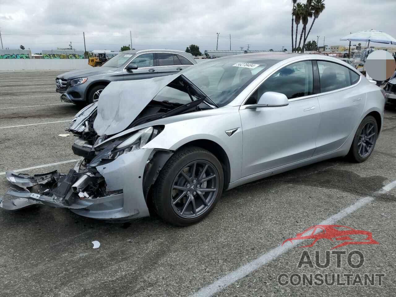 TESLA MODEL 3 2018 - 5YJ3E1EA4JF012855