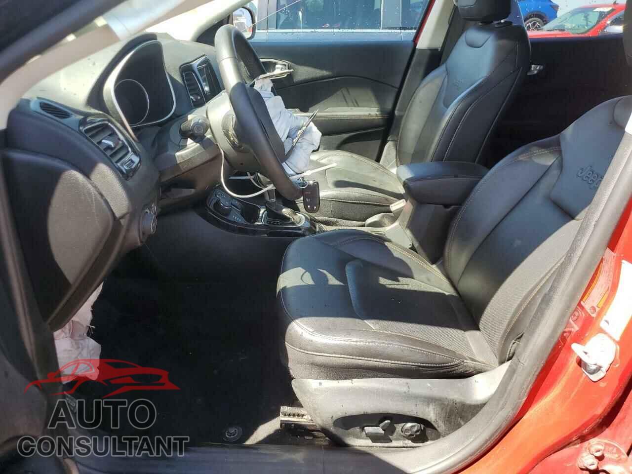 JEEP COMPASS 2019 - 3C4NJDCB1KT669729