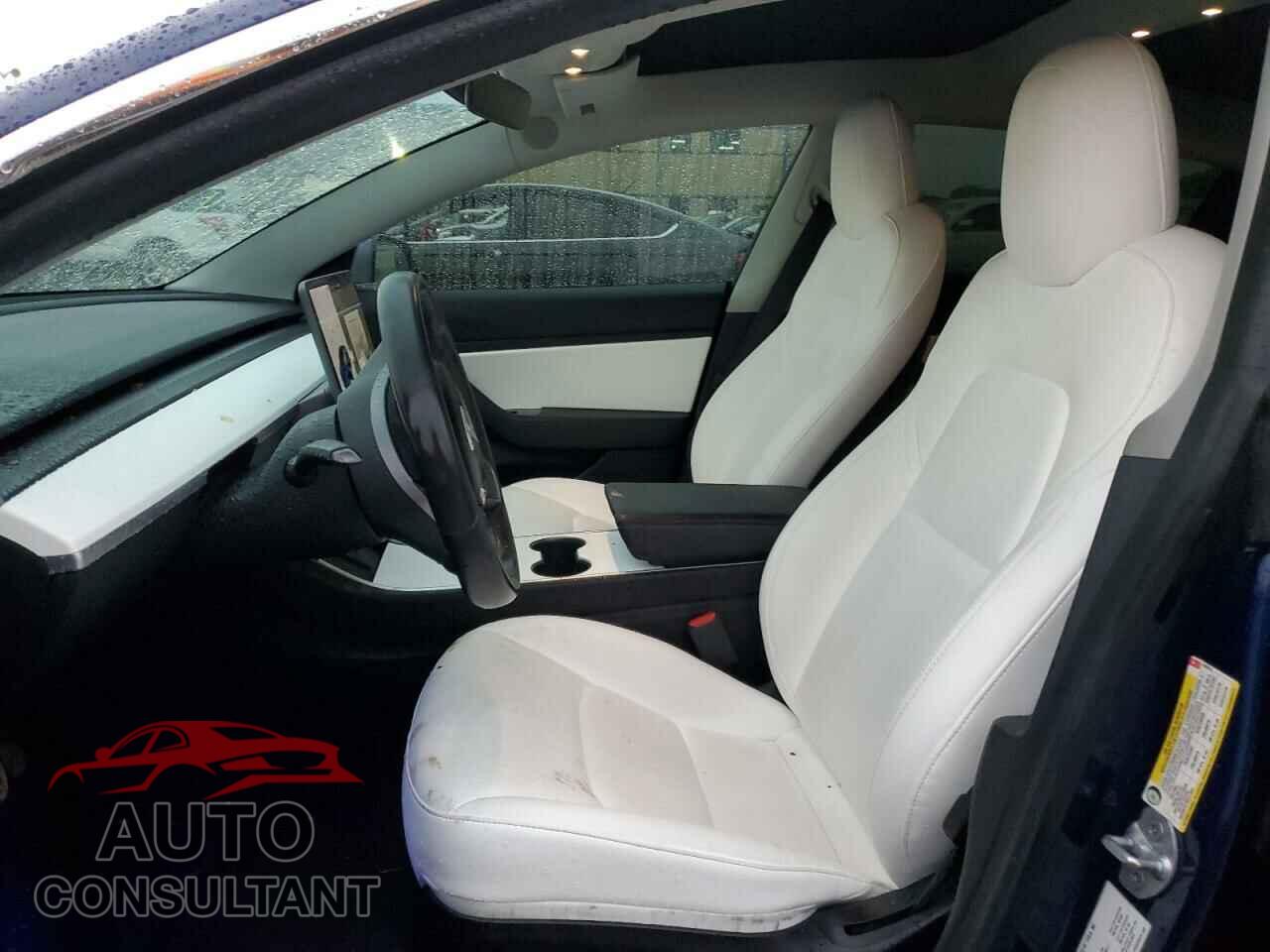 TESLA MODEL 3 2019 - 5YJ3E1EB5KF392010
