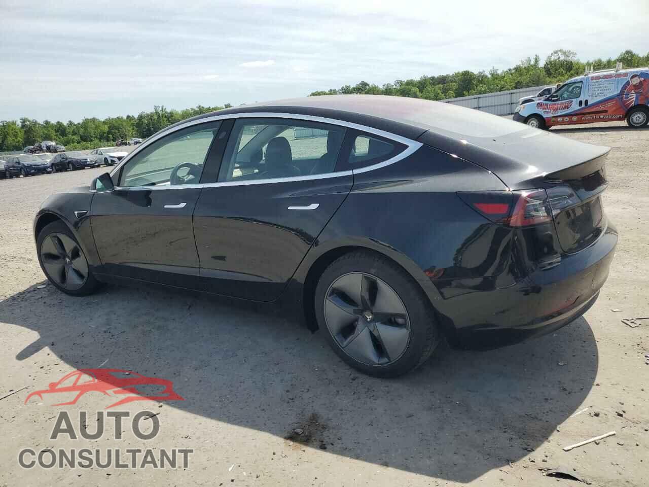 TESLA MODEL 3 2018 - 5YJ3E1EA0JF016112