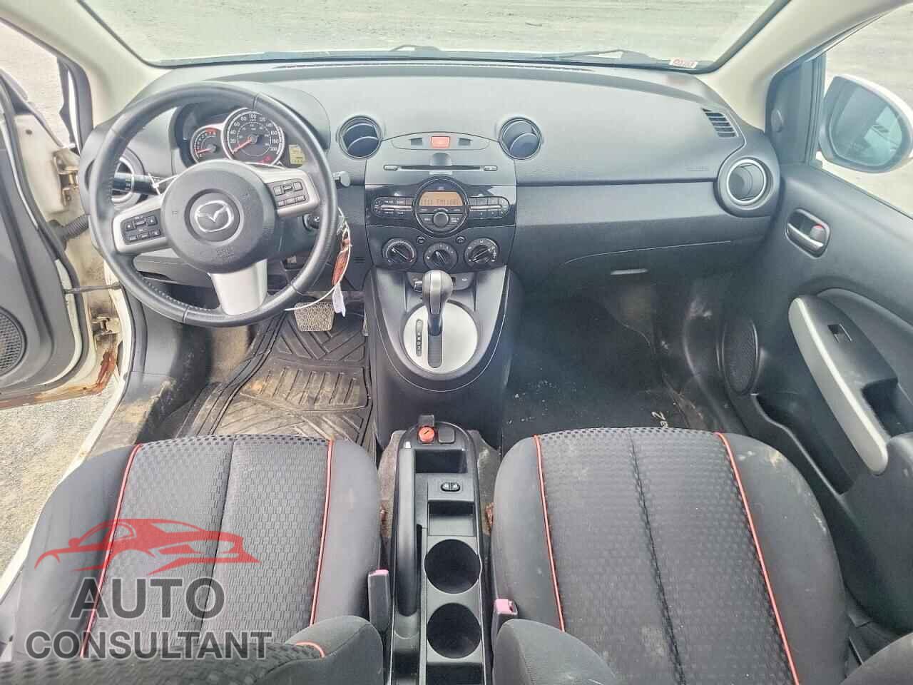 MAZDA 2 2011 - JM1DE1HY0B0118538