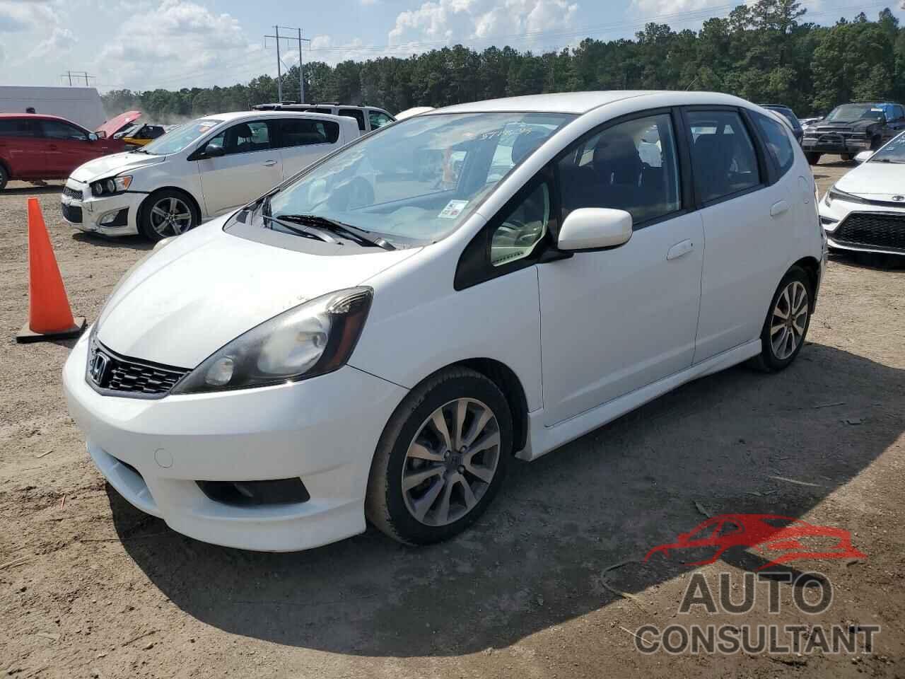 HONDA FIT 2013 - JHMGE8H54DC072949