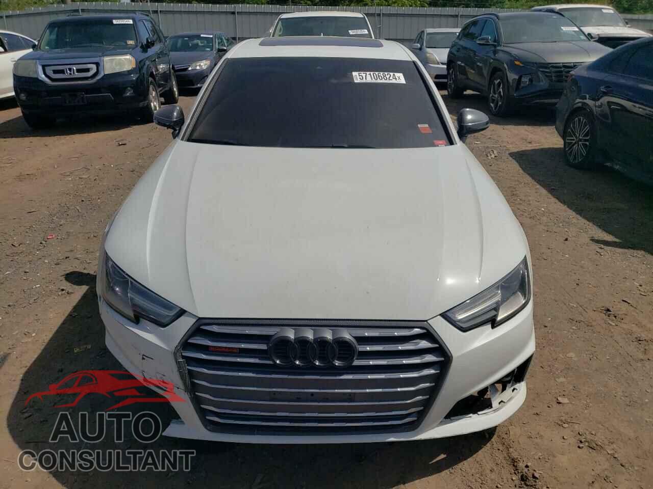 AUDI A4 2019 - WAUDNAF43KA021910