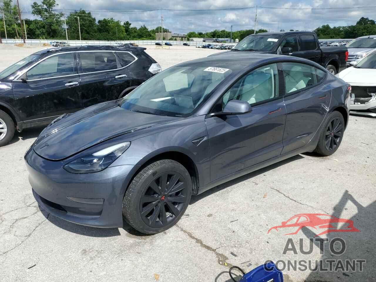 TESLA MODEL 3 2023 - 5YJ3E1EA0PF677471