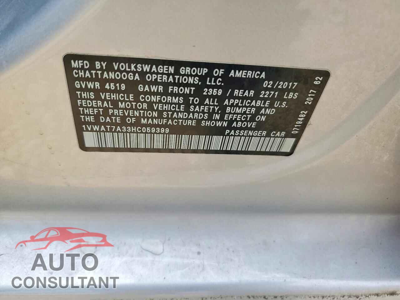 VOLKSWAGEN PASSAT 2017 - 1VWAT7A33HC059399