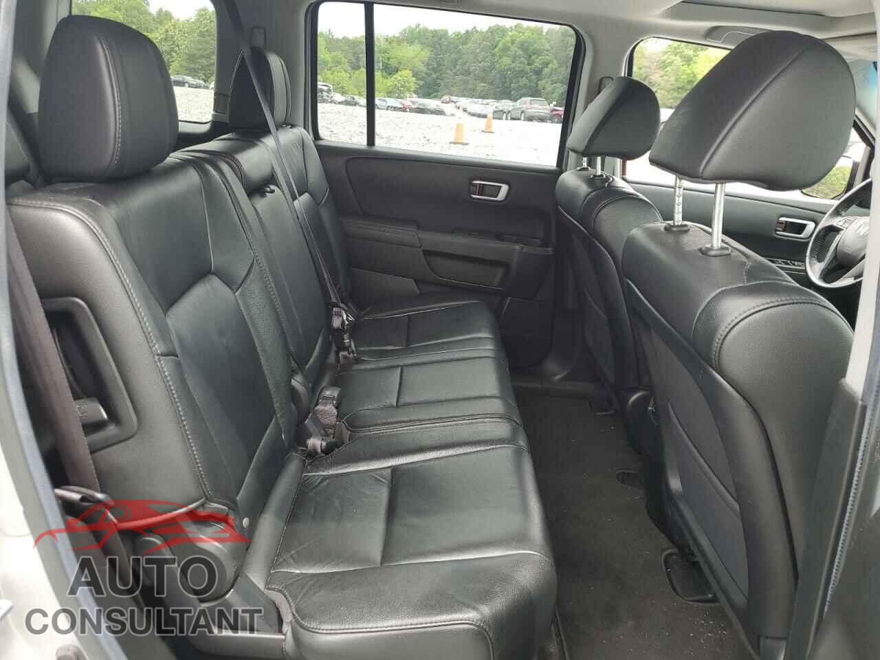 HONDA PILOT 2012 - 5FNYF3H50CB040975