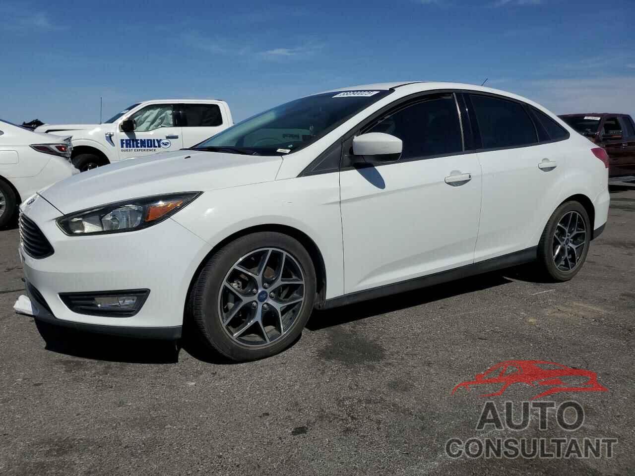FORD FOCUS 2018 - 1FADP3FE4JL322857