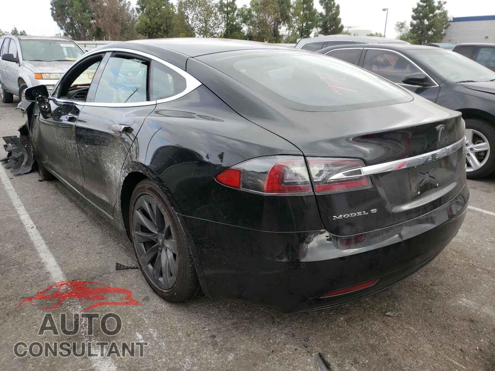 TESLA MODEL S 2018 - 5YJSA1E27JF250179