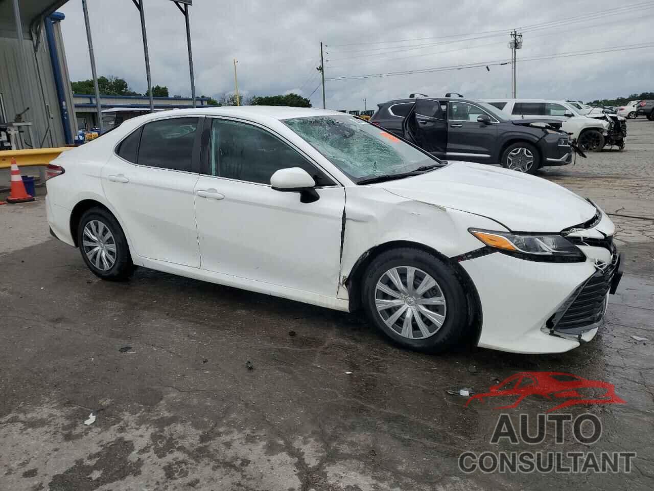TOYOTA CAMRY 2019 - 4T1B11HK6KU717429