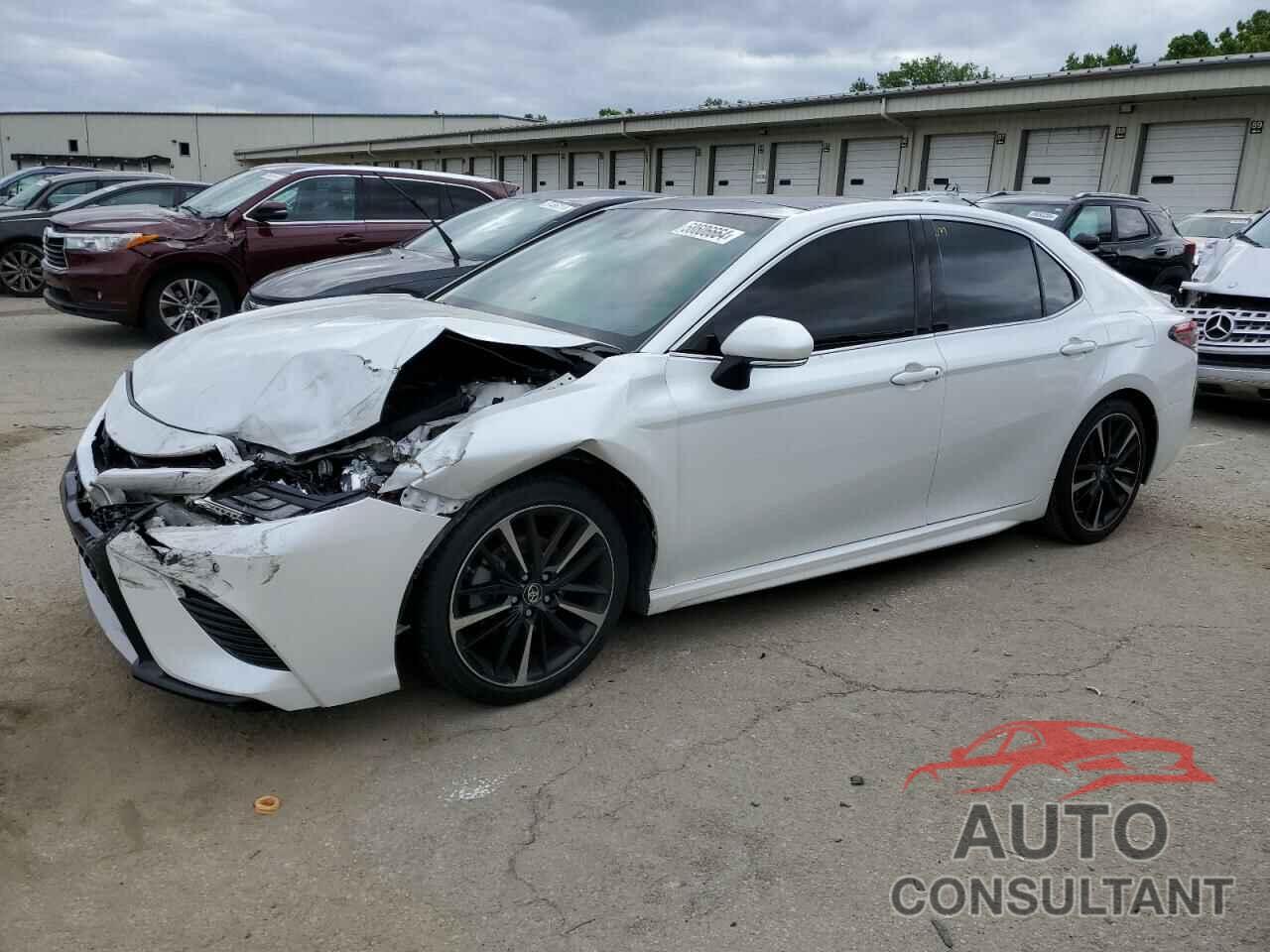 TOYOTA CAMRY 2018 - 4T1BZ1HK5JU004254