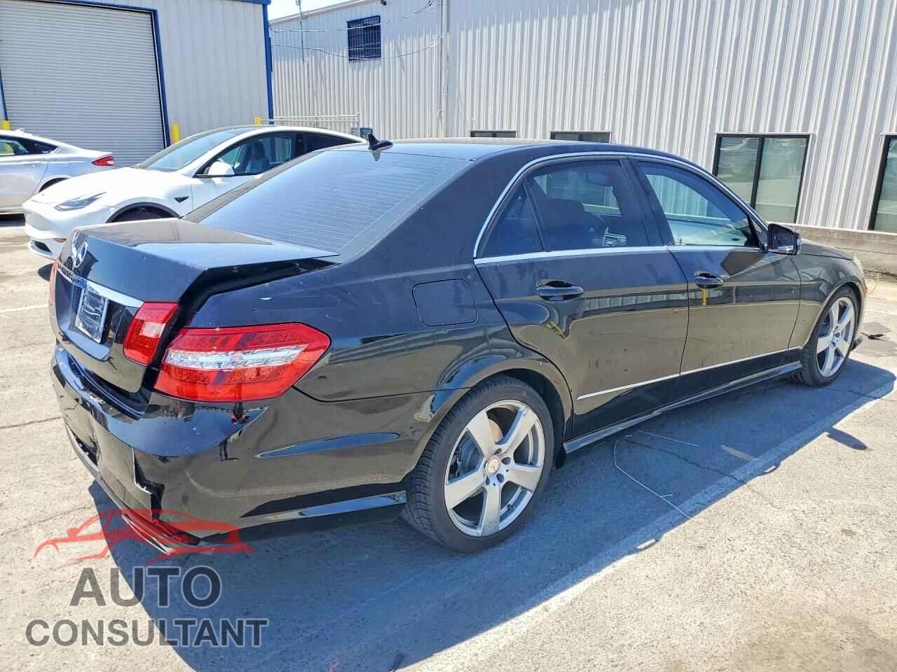 MERCEDES-BENZ E-CLASS 2010 - WDDHF5GB4AA137563