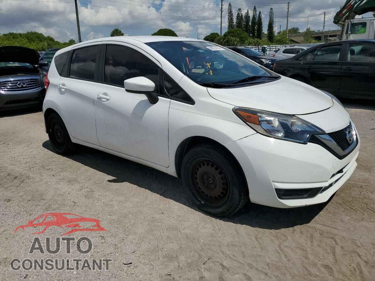 NISSAN VERSA 2017 - 3N1CE2CP3HL360531