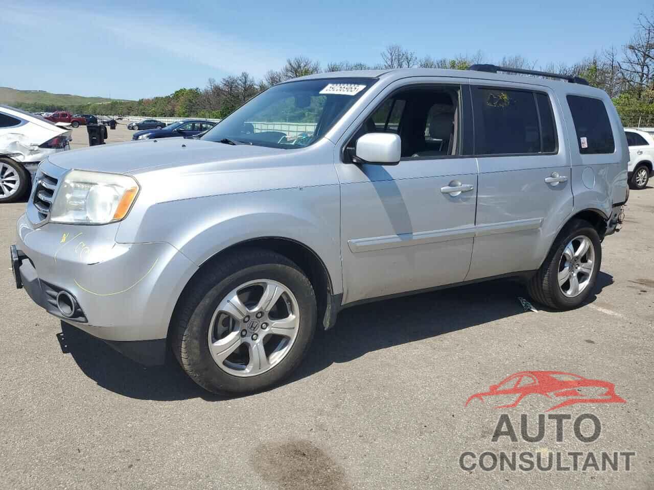 HONDA PILOT 2012 - 5FNYF4H56CB069239