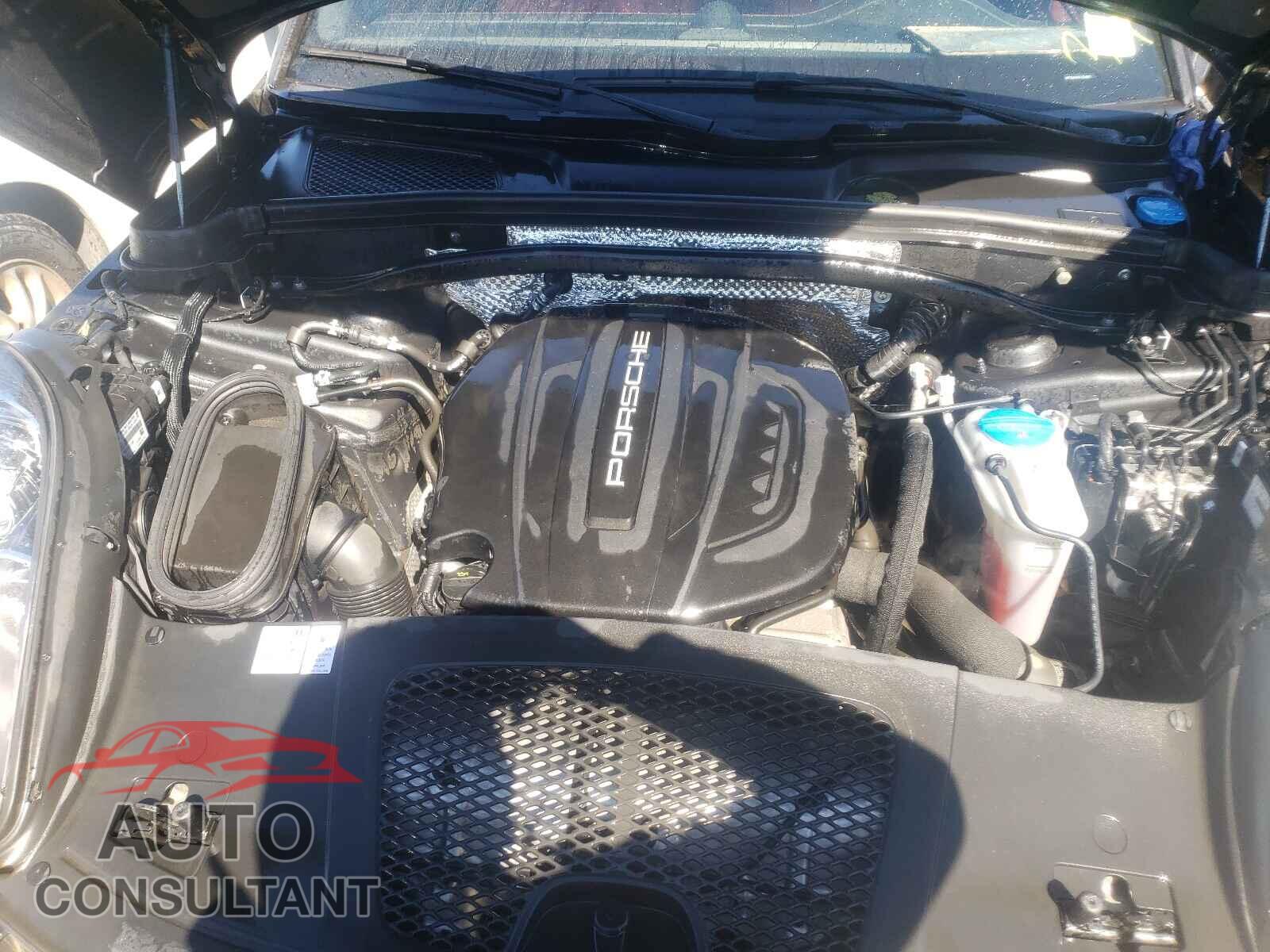 PORSCHE MACAN 2018 - WP1AA2A55JLB16025