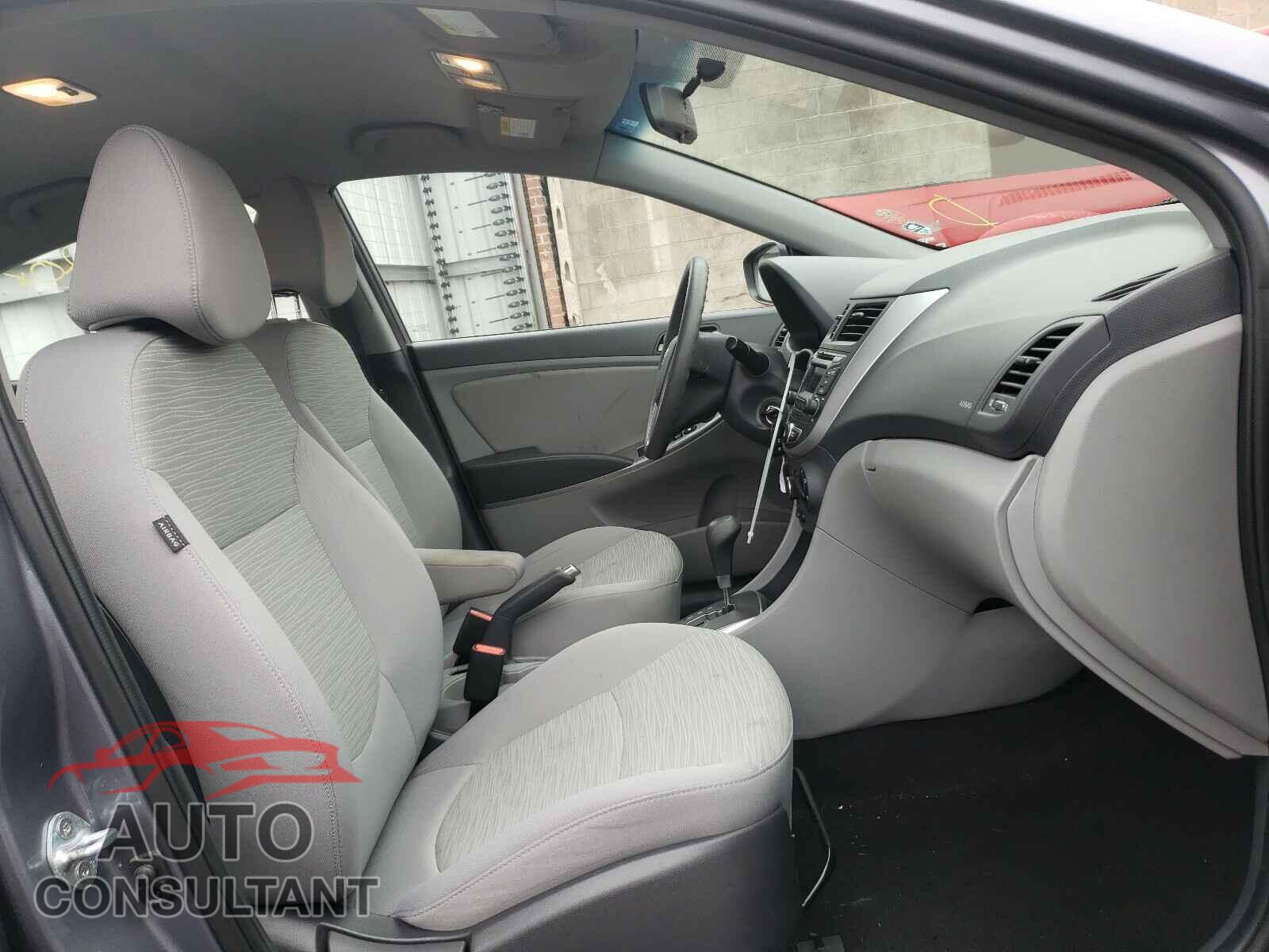 HYUNDAI ACCENT 2017 - KMHCT4AE1HU308218