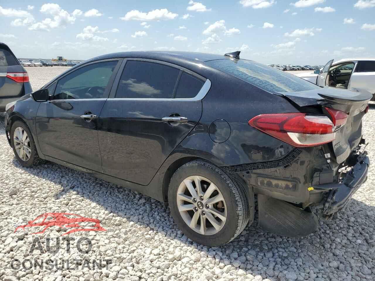 KIA FORTE 2017 - 3KPFL4A76HE038422